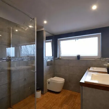 アパート Zacisze